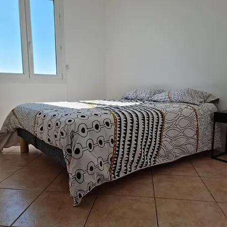 Grand Appart/wifi/2 Chambres/detente/calme Apartment