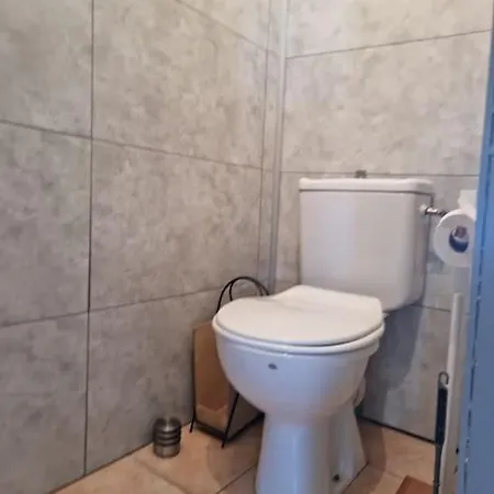 Grand Appart/wifi/2 Chambres/detente/calme شقة بيربينيو